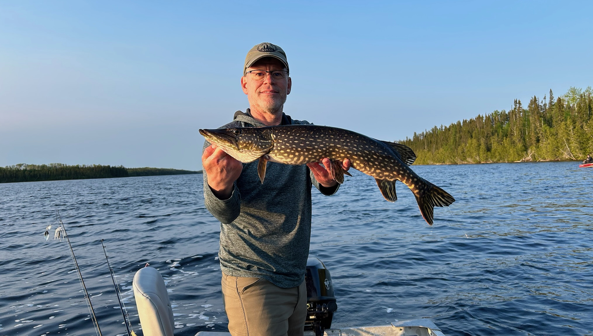 How to Quickly Locate Fish on a Remote Lake
